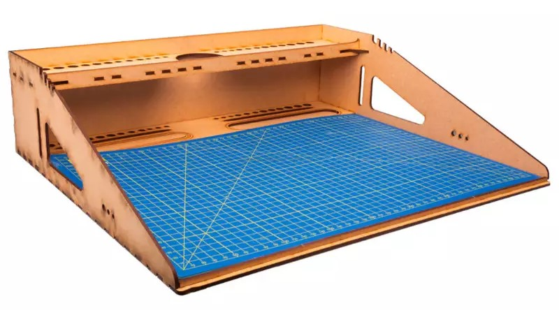 Italeri 50833 Modeling Workstation with A3 Cutting Mat