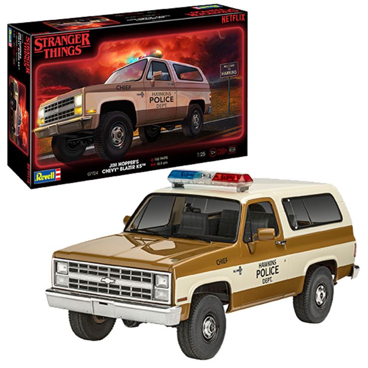 Revell of Germany 07724 1:25 Stranger Things '85 Chevy K5 Blazer Car Plastic Kit