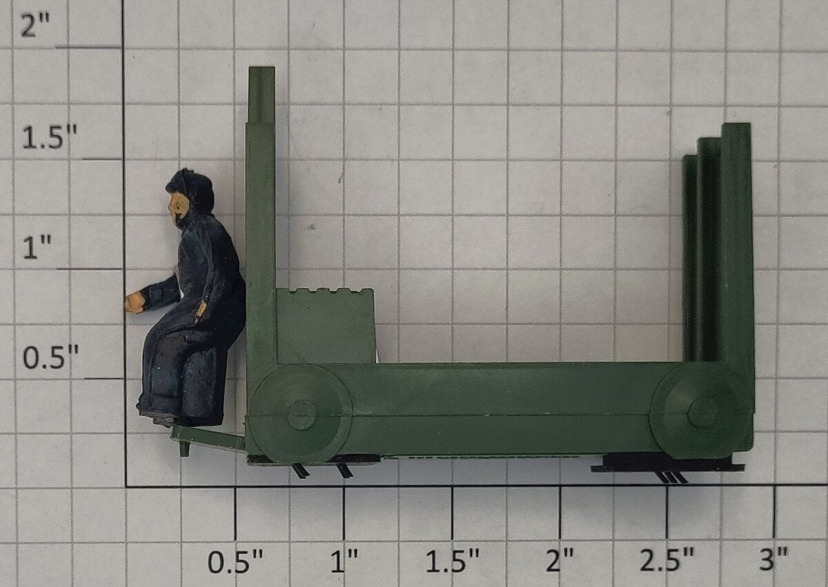 Lionel 356-34X Dark Green Baggage Cart Truck with Figure