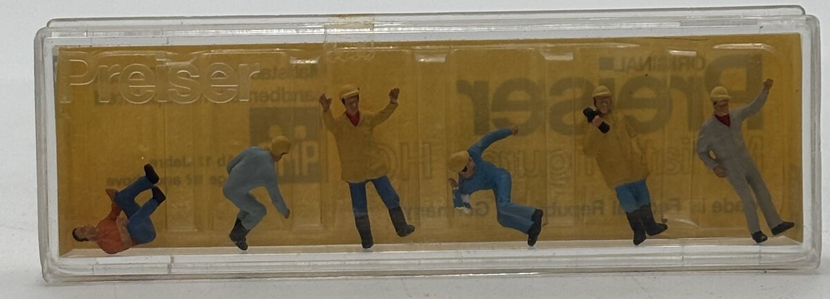 Preiser 37 HO Scale Construction Workers W/Lumber