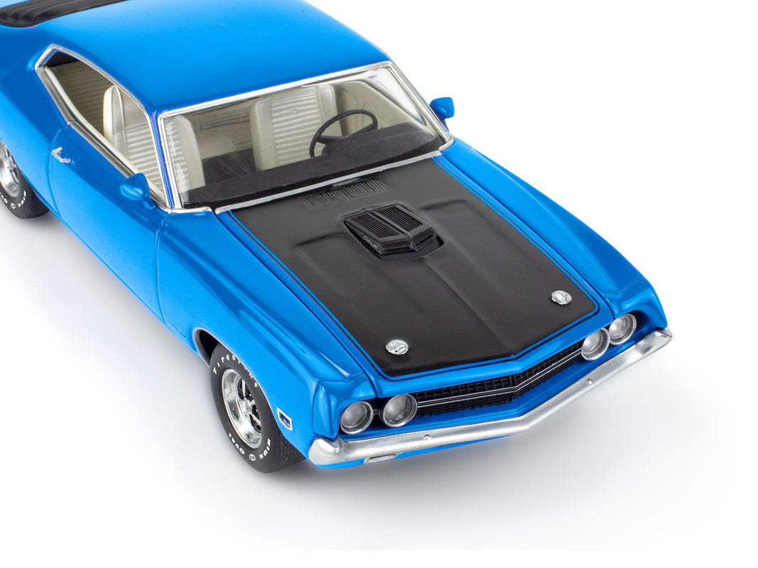 Revell 14534 1:25 1970 Ford Torino Cobra Plastic Model Kit
