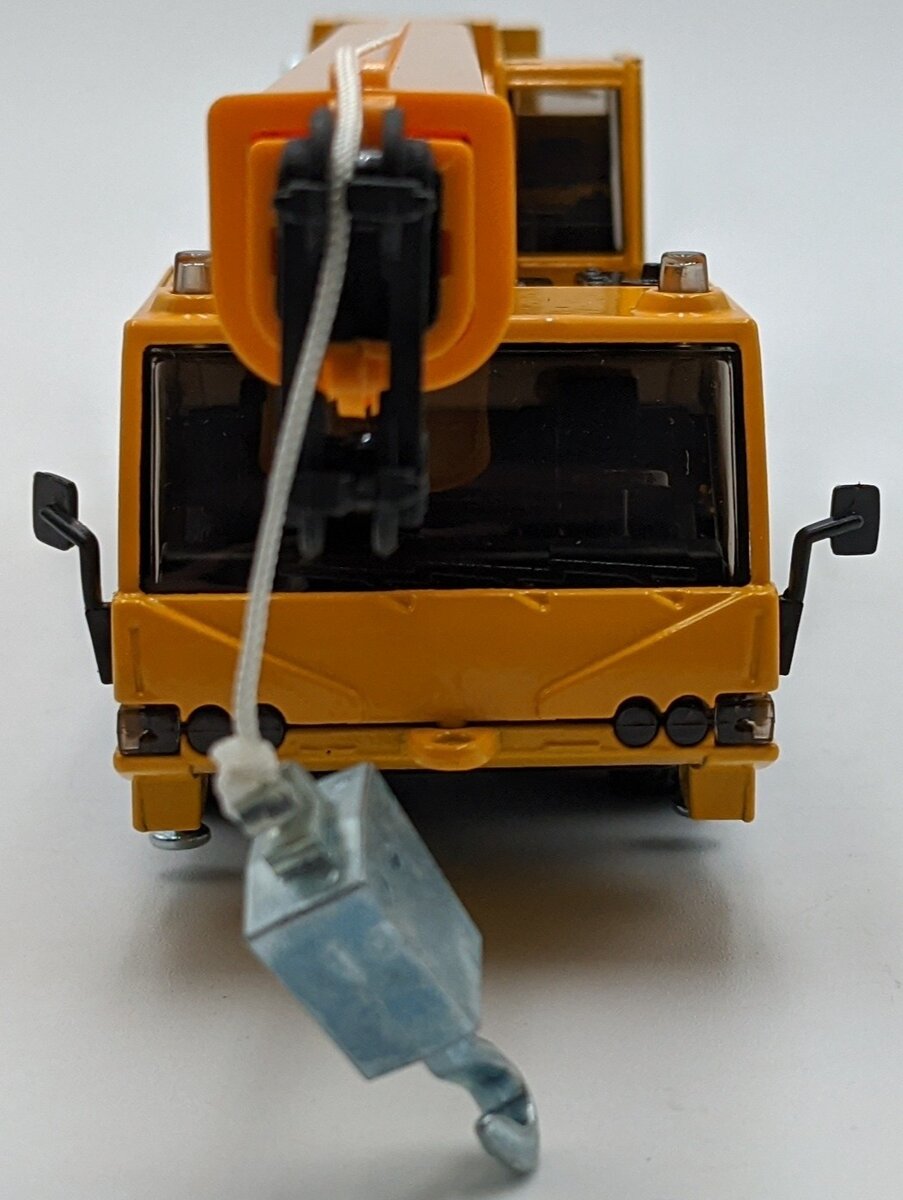 Siku 2110 1:55 Yellow Metal w/Plastic Parts Mobile Crane