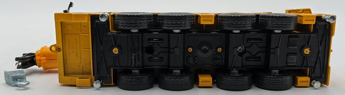 Siku 2110 1:55 Yellow Metal w/Plastic Parts Mobile Crane