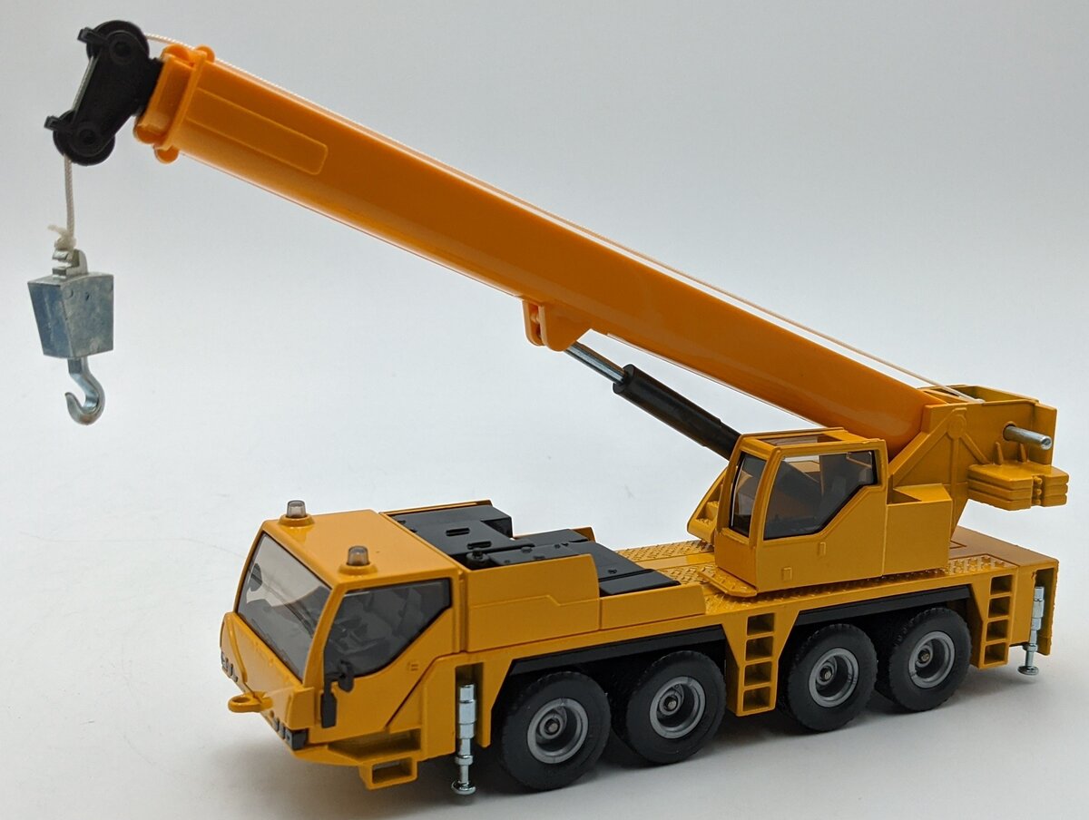 Siku 2110 1:55 Yellow Metal w/Plastic Parts Mobile Crane