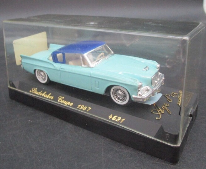 Solido 4521 1:43 Age D'Or Blue & Navy Studebaker Coupe 1957 LN