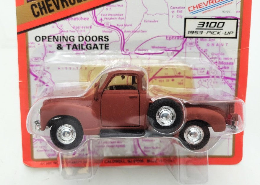 Road Champs 6480 1:43 Scale Rust Chevrolet Truck Series 3100 1953 Pick Up Truck