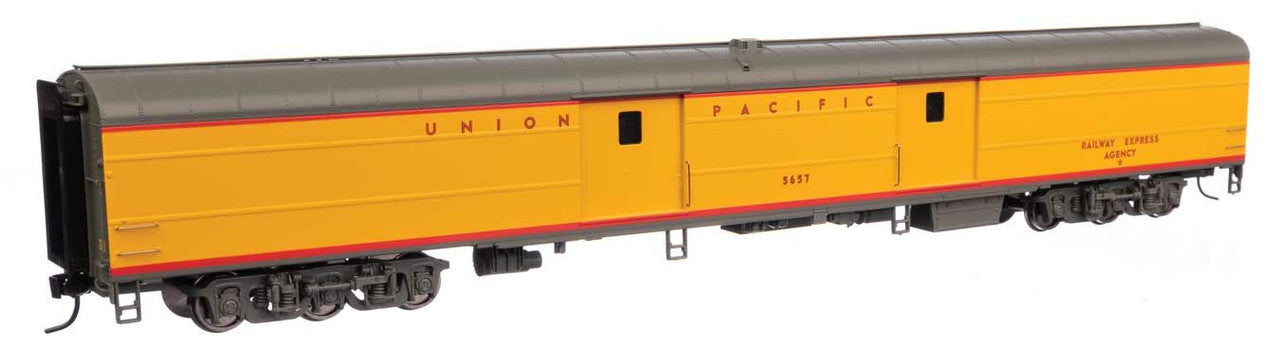 Walthers 920-9820 HO Union Pacific 85' ACF Baggage Car #5657