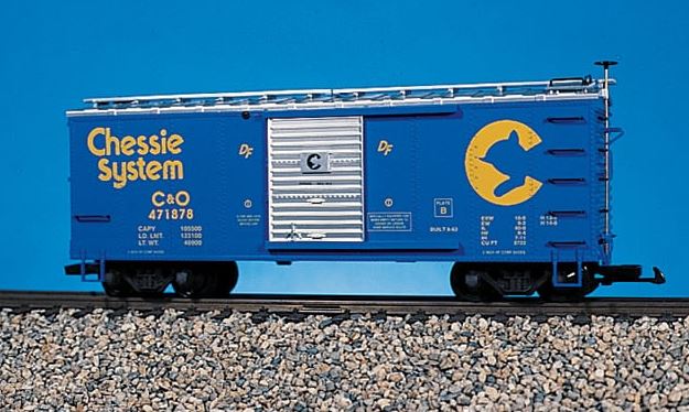 USA Trains R19044C G Chessie Box Car #471881