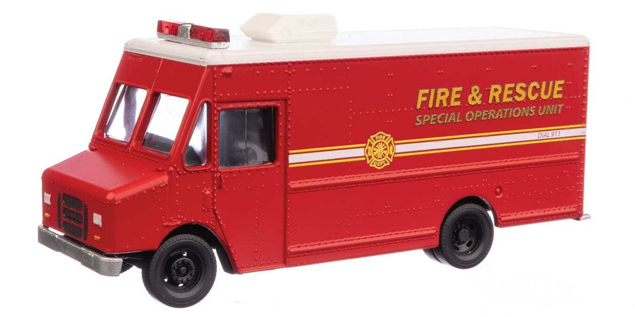 Walthers 949-12107 HO Fire & Rescue Morgan Olson Route Star Van