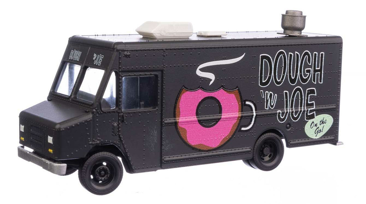 Walthers 949-12111 HO Dough 'n Joe Food Truck Morgan Olson Route Star Van