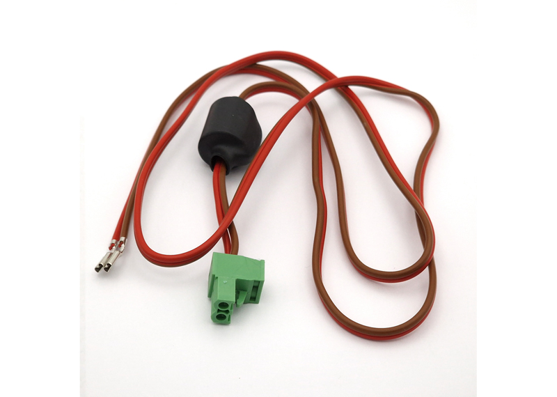 Marklin E343634 Model Trains Wire with Plug and Folding Ferrite