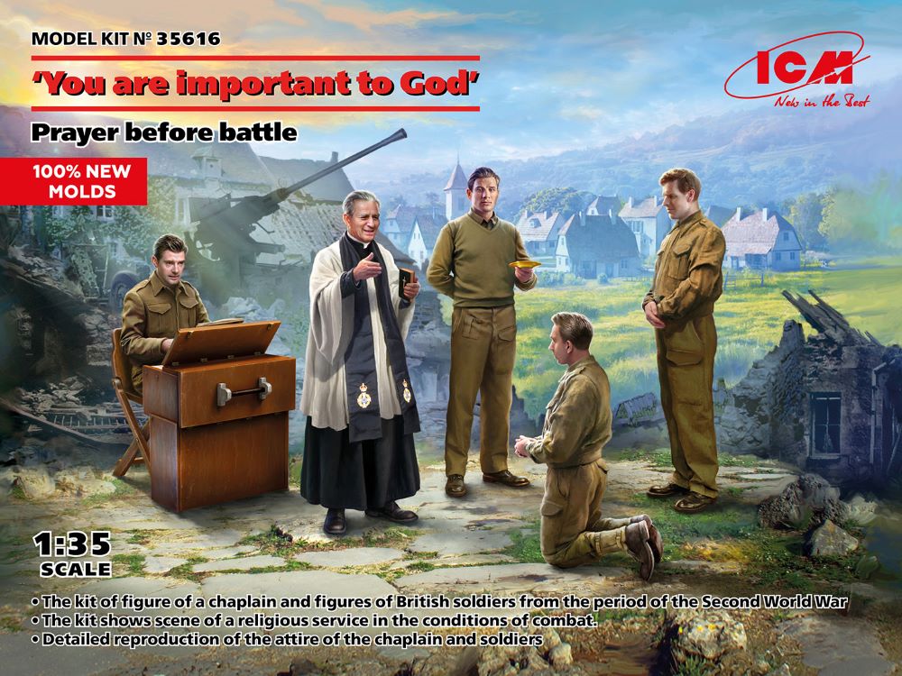 ICM 35616 1:35 Chaplain & British Soldiers Plastic Figure Kit (Set of 4)