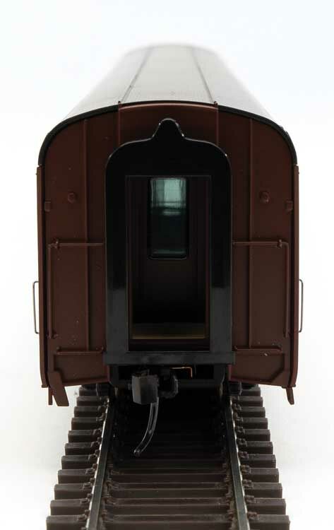 Walthers 920-9764 HO Pennsylvania - Lewistown Inn 85' Budd 21-Roomette Sleeper