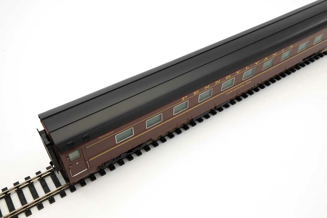 Walthers 920-9764 HO Pennsylvania - Lewistown Inn 85' Budd 21-Roomette Sleeper