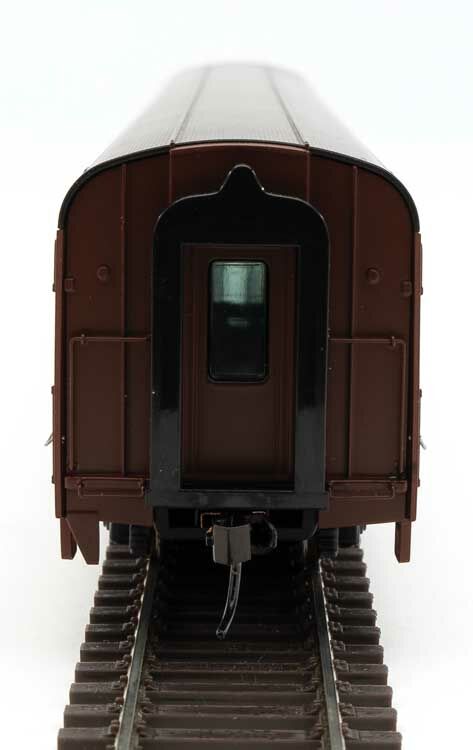Walthers 920-9764 HO Pennsylvania - Lewistown Inn 85' Budd 21-Roomette Sleeper