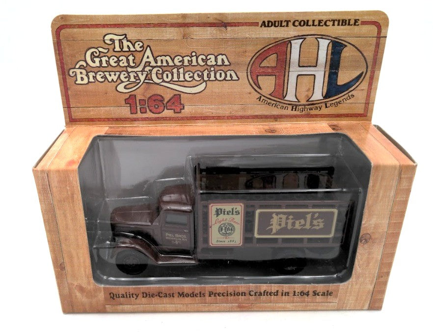 AHL L03023 1:64 Scale Die-Cast "Piel's Light Beer" Peterbilt 260
