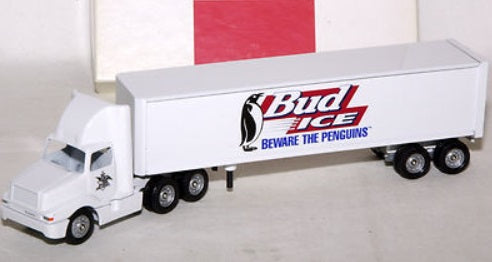 Winross 141-6 1:64 Bud Ice Semi Tractor Trailer Delivery