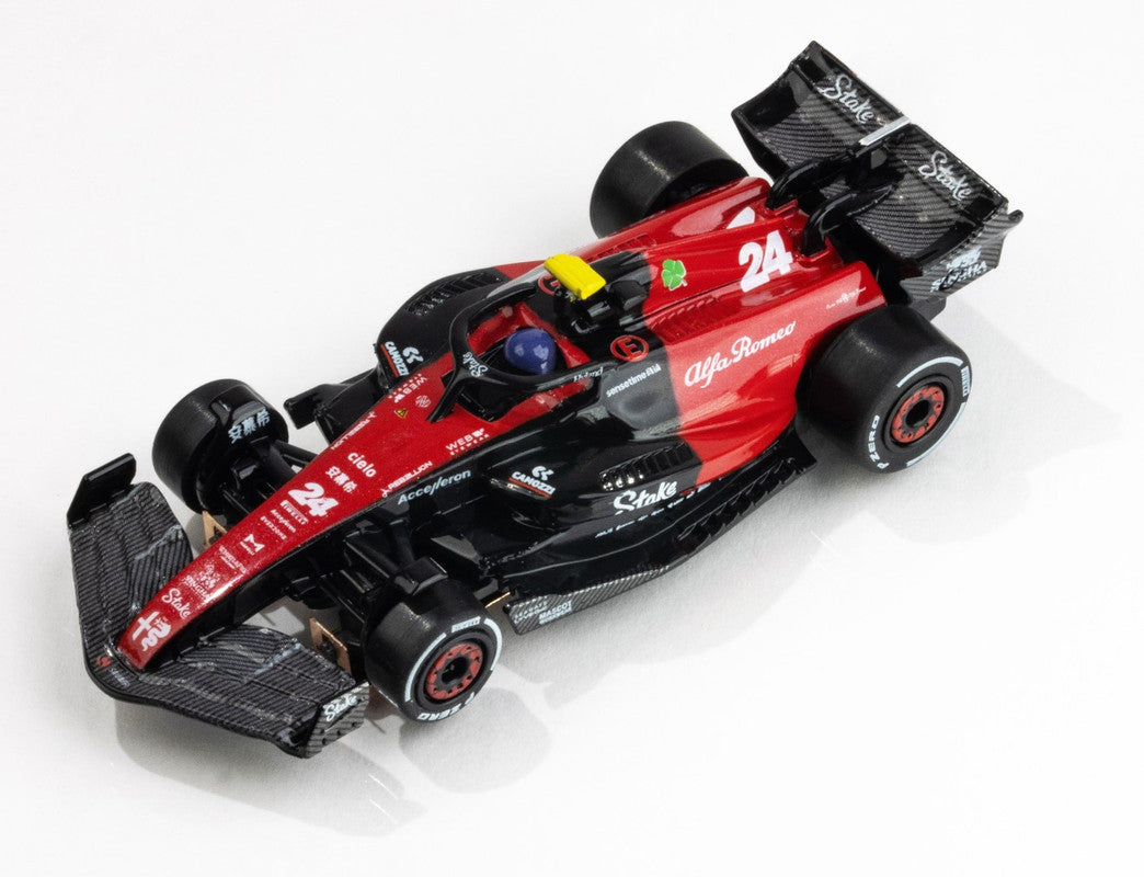 AFX 22084 HO Mega G+ 2023 Alfa Romeo F1 FY-24 Slot Car