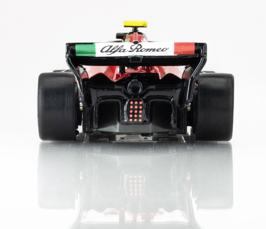 AFX 22084 HO Mega G+ 2023 Alfa Romeo F1 FY-24 Slot Car