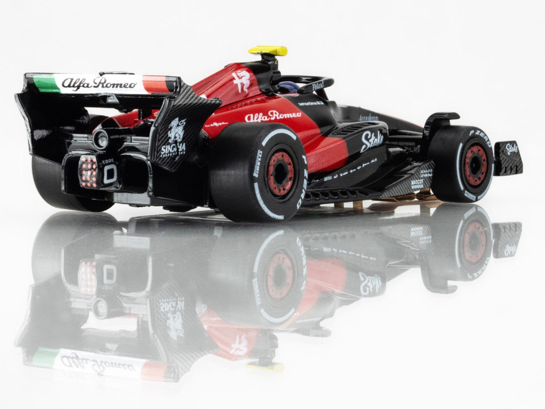 AFX 22084 HO Mega G+ 2023 Alfa Romeo F1 FY-24 Slot Car
