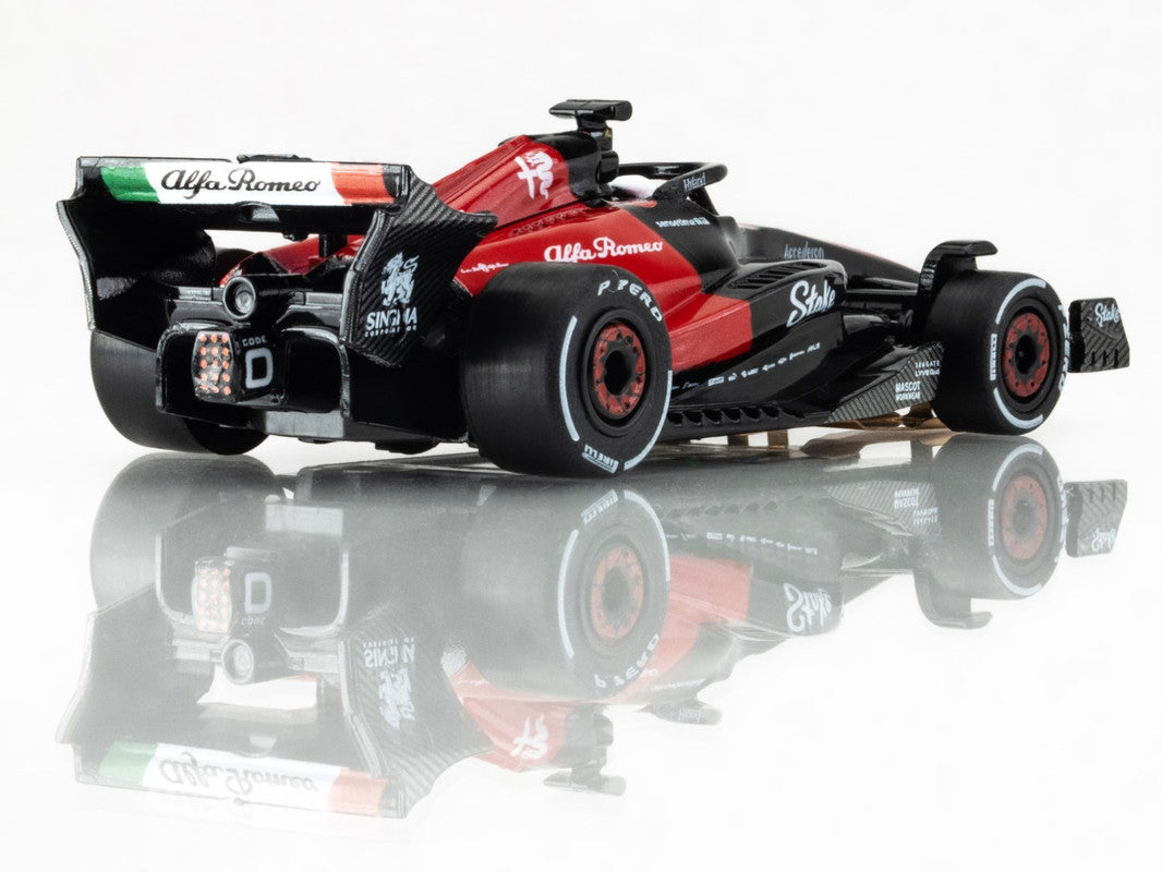 AFX 22083 HO Mega G+ 2023 Alfa Romeo F1 FY-77 Slot Car