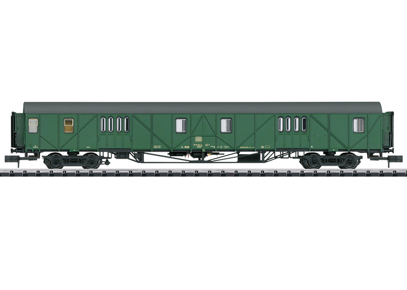 Trix 18432 N German Federal Railroad DB Type MDyg Baggage Car