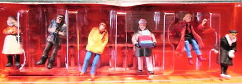 Preiser 10186 HO Scale Christmas Fair Scene Figures (Set of 6)