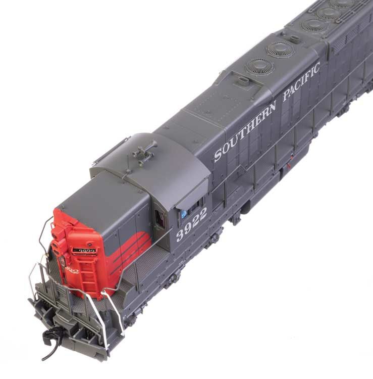 Walthers 920-48714 HO Southern Pacific EMD SD9 Diesel Loco - Standard DC #3922