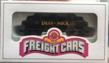 Bachmann 76951 N Scale Freight Cars 40' Deep Rock 3-Dome Tank Car