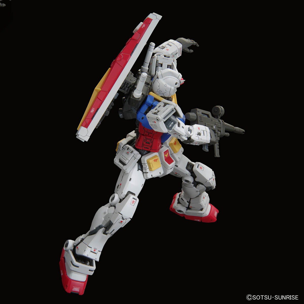 Bandai 2700762 1:144 RG RX-78-2 Gundam Ver.2.0 Plastic Model Kit