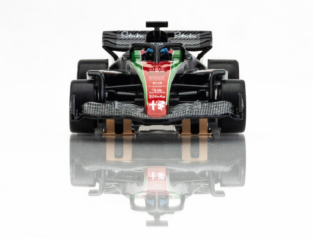 AFX 22080 HO 2023 Alfa Romeo F1 Monza Slot Car