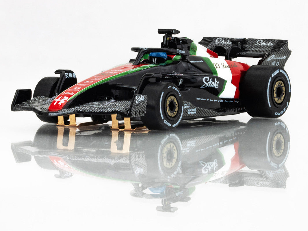 AFX 22080 HO 2023 Alfa Romeo F1 Monza Slot Car