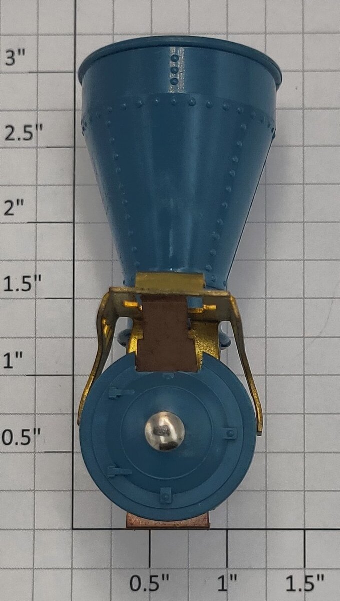 Lionel 8315-30 Light Blue Plastic Baltimore & Ohio General Smoke Stack Assembly