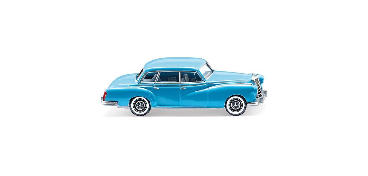 Wiking 015002 HO Light Blue Mercedes-Benz 300 Car