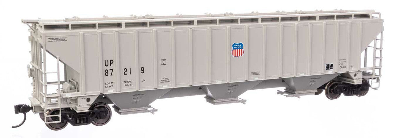 Walthers 910-49057 HO UP 57' Trinity 4750 3-Bay Covered Hopper RTR #87219