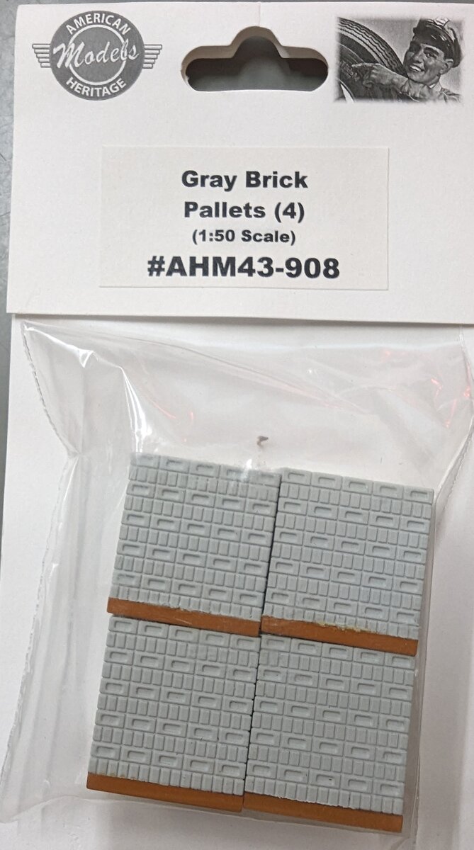 AHM 43-908 1:50 Gray Brick Pallets (Pack of 4)