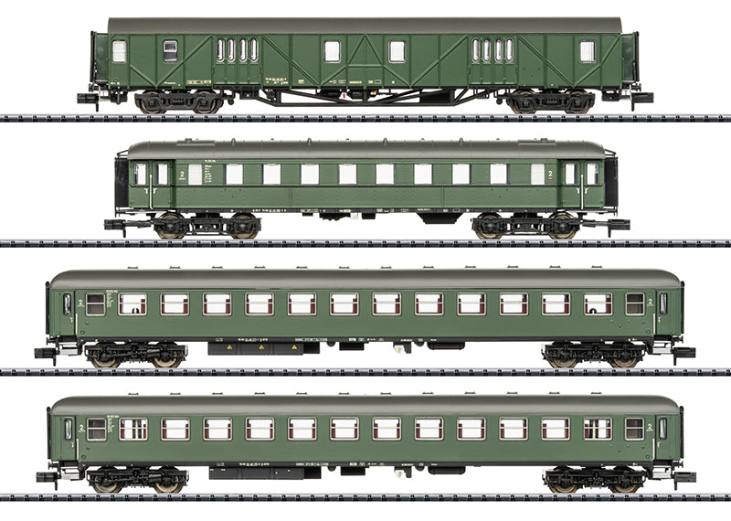 Trix 18714 N Bavarian Railroad Museum BEM Museum Car (Set of 4)