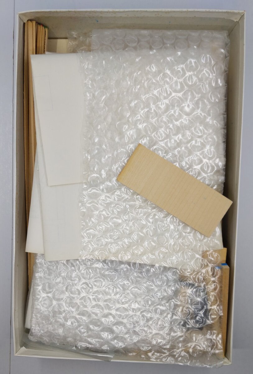 White Ground 3002 S Scale Atsan Ice Company Laser-Cut Building Kit