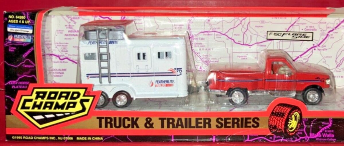 Road Champs 64260 1:43 Ford F-150 Flareside With Featherlite Horse Trailer