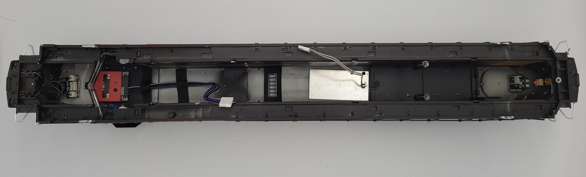 Athearn 1996-1 O Scale UP Southern Pacific Heritage EMD Diesel Loco Shell #1996
