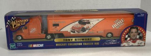 Hasbro 28228 1:64 Tony Stewart #20 The Home Depot Racing Team Tractor Trailer