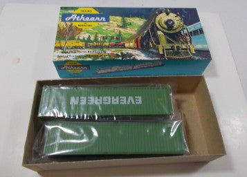 Athearn 5747 HO Scale Evergreen 40 FT Container Kit (Set of 2)
