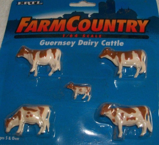 Ertl 4344 S Scale FarmCountry Brown & White Guernsey Dairy Cattle (Set of 5)