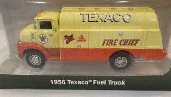 Menards 9011 O Gauge 1:48 Gold Line 1956 Texaco Fire Chief Fuel Truck