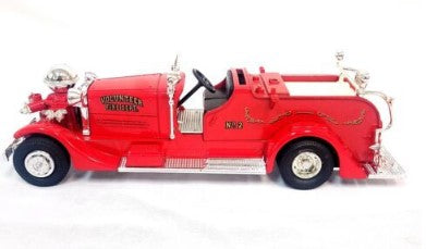 Ertl B317 1:30 Diecast Metal Ahrens-Fox Fire Truck Locking Coin Bank w/Key
