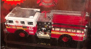 Code 3 12300 1:64 Seagrave City of New York Fire Department #45 Fire Engine