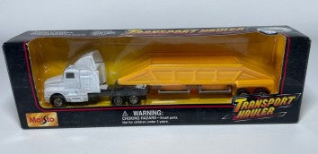 Maisto 11021 1:72 Die-Cast Transport Hauler w/White Cab & Yellow Load