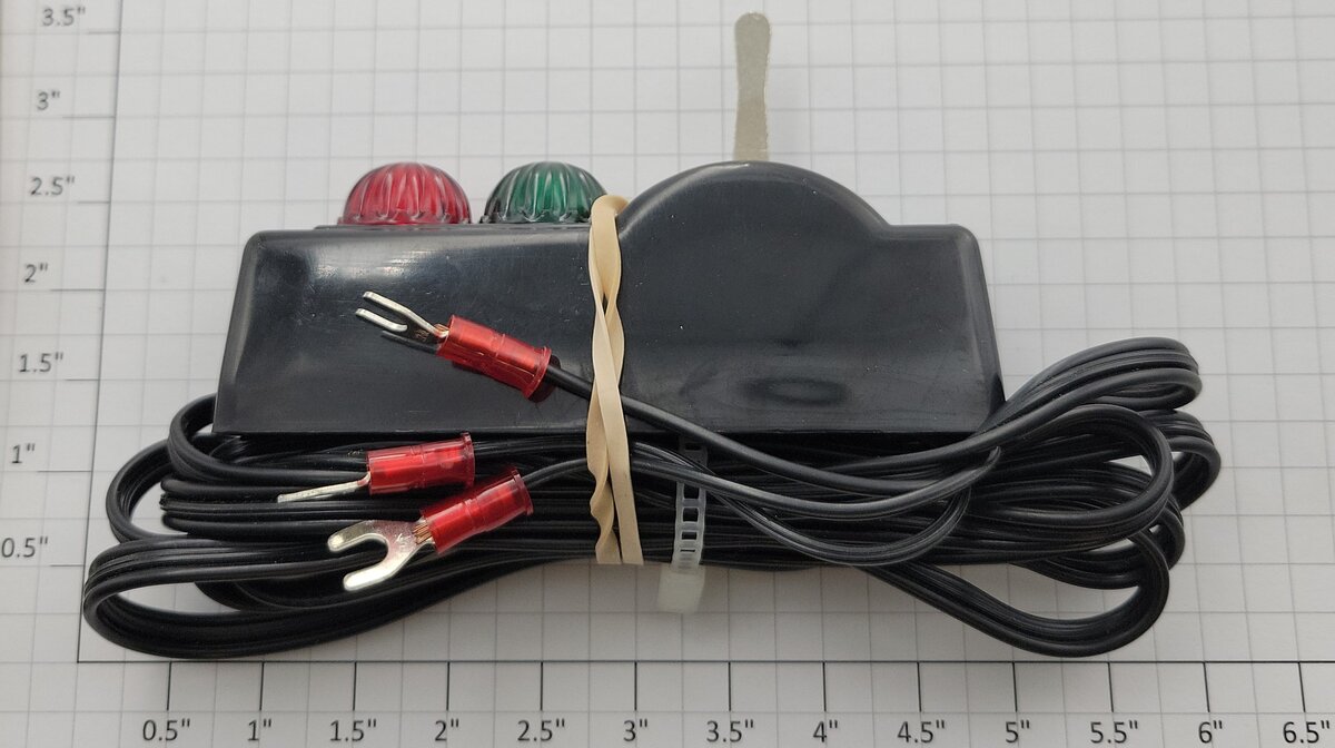 Lionel 5122-2 O Gauge Black Switch Controller with Wire and Lights
