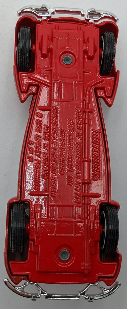 Matchbox Y-18 35:1 Models of Yesteryear Red W/White Top 1937 Cord 812