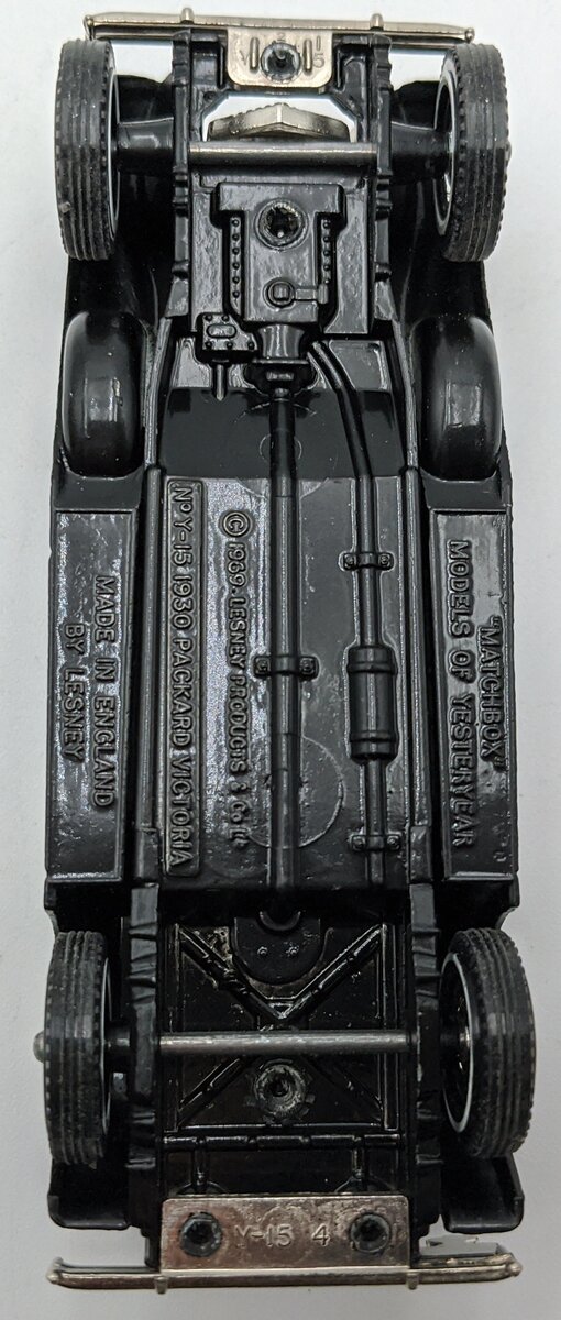 Matchbox Y-15 46:1 Models of Yesteryear Red & Black 1930 Packard Victoria